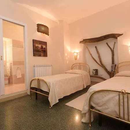Al Vecchio Corso Nocleg ze śniadaniem Tempio Pausania