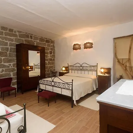 Al Vecchio Corso Nocleg ze śniadaniem 4*