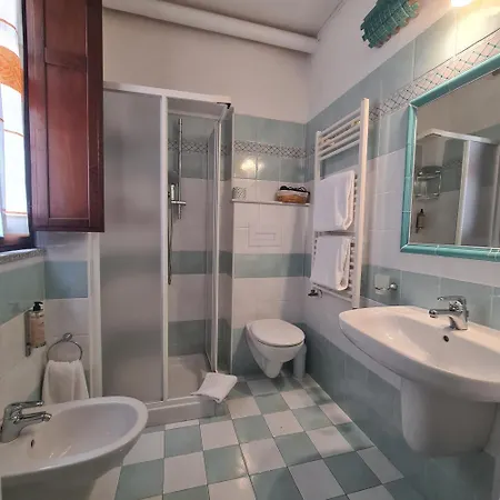 Couette-café Al Vecchio Corso 4*