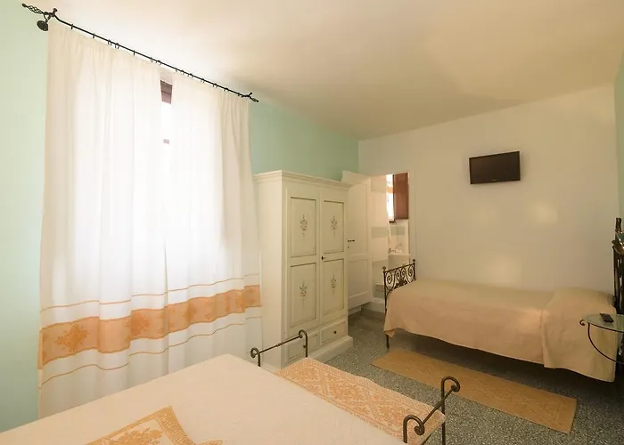 Al Vecchio Corso 滕皮奥保萨尼亚