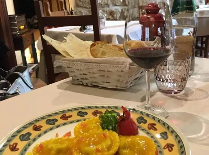 Al Vecchio Corso 滕皮奥保萨尼亚